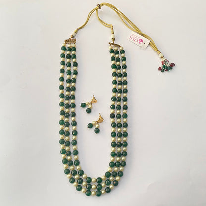 3 String Emerald Pearl Necklace