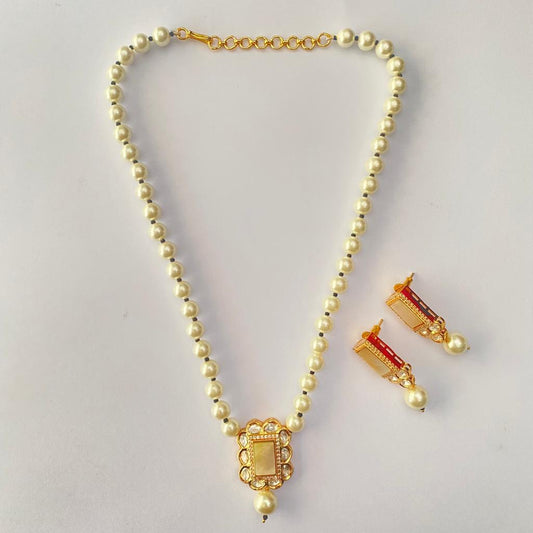 Pearl Gold Plated Necklace Set for Wonen