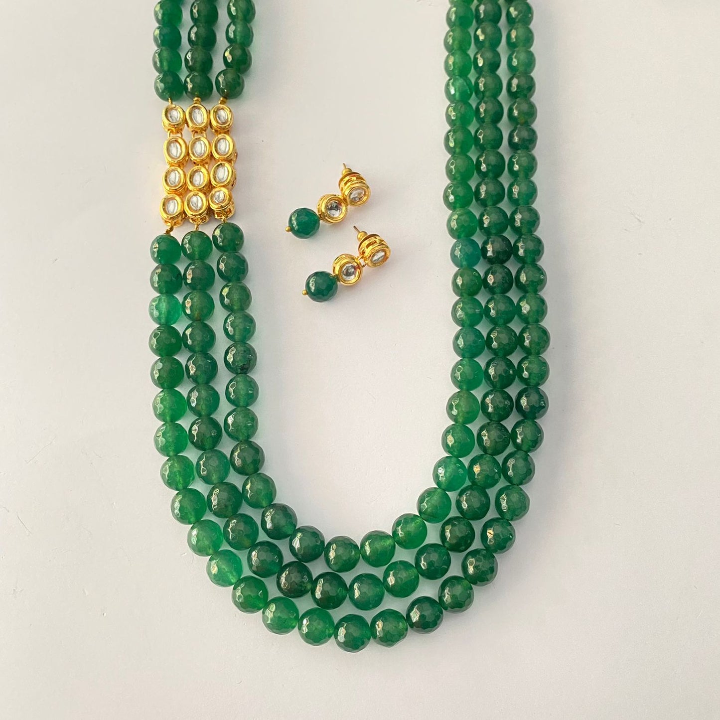 3 String Emerald Pearl With Kundan Necklace