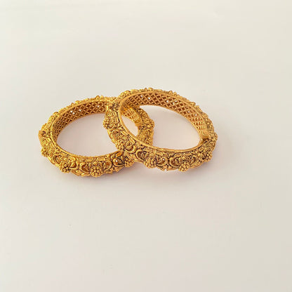 Gold Plated Traditional Temple Bangle.