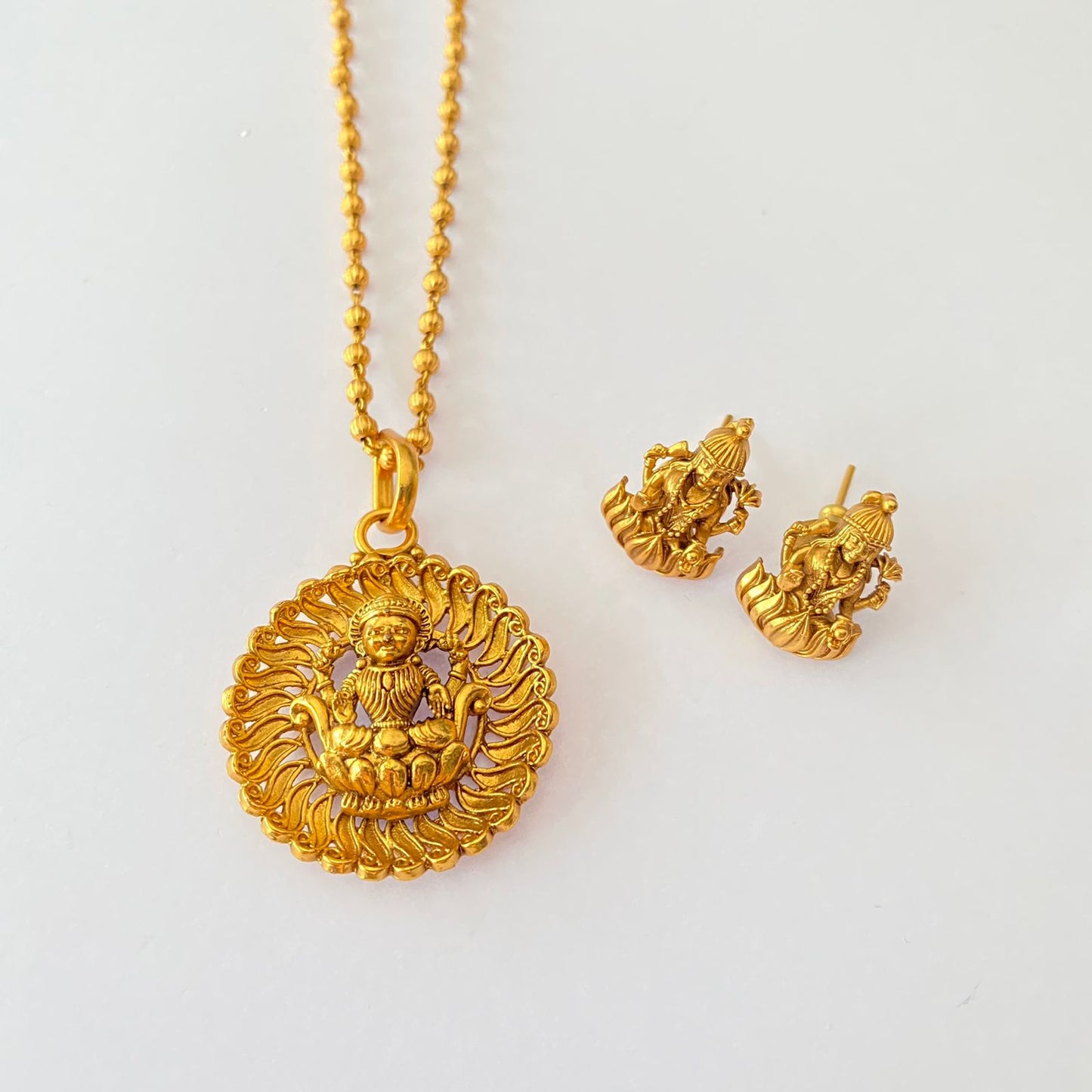 Gold Plated Laxmi Pendant Set
