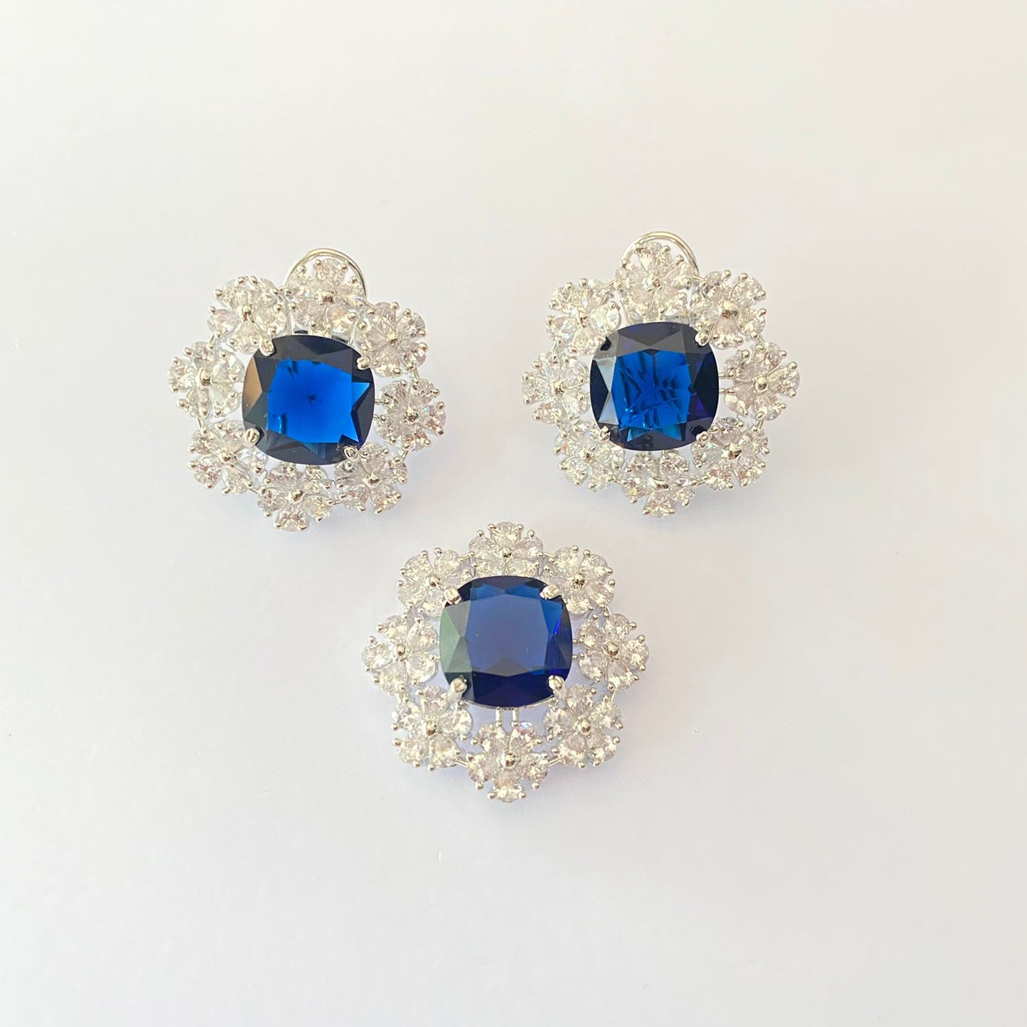 Silver Plated Blue Diamond Pendant Set