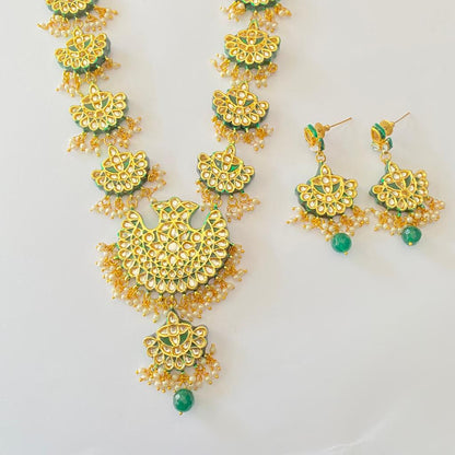 Polki Emerald Necklace Set