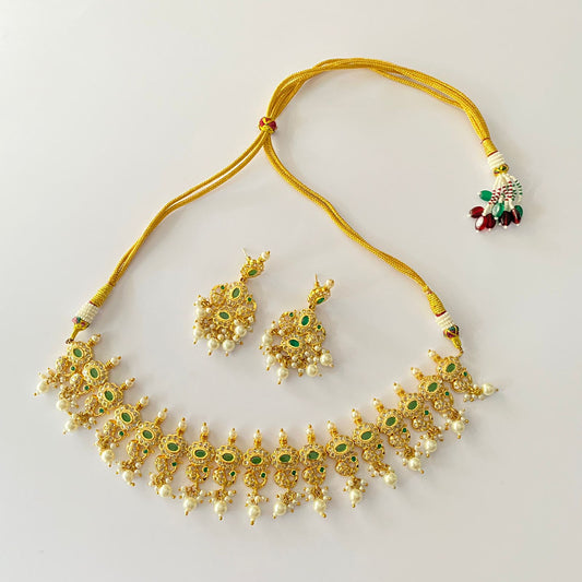 Gold Plated Emerald Jadau Pearl Necklace Set