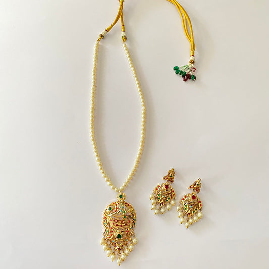 Jadau Multi Pearl Necklace Set