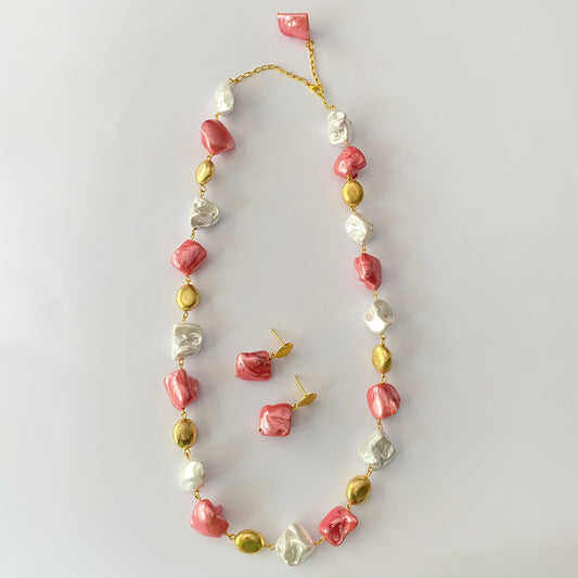 White & Pink Baroque Long Necklace