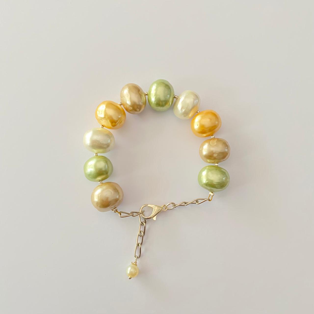 Multi Pearl Bracelet