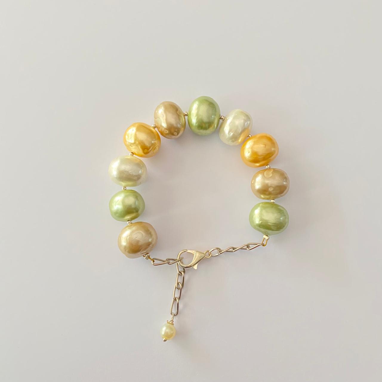 Multi Pearl Bracelet