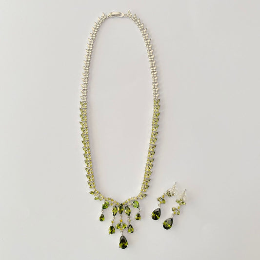 Peridot Green Diamond Necklace Set