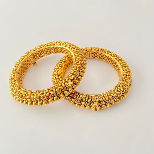 Traditional Gold Plated Temple Bangle