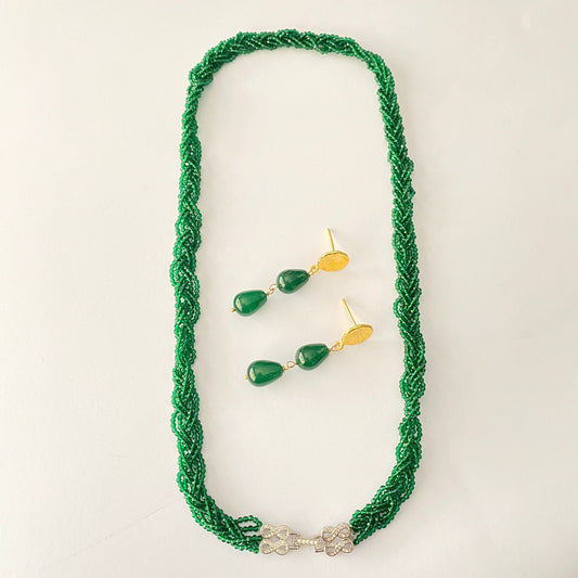 Emerald With Diamond Lock Necklace Set