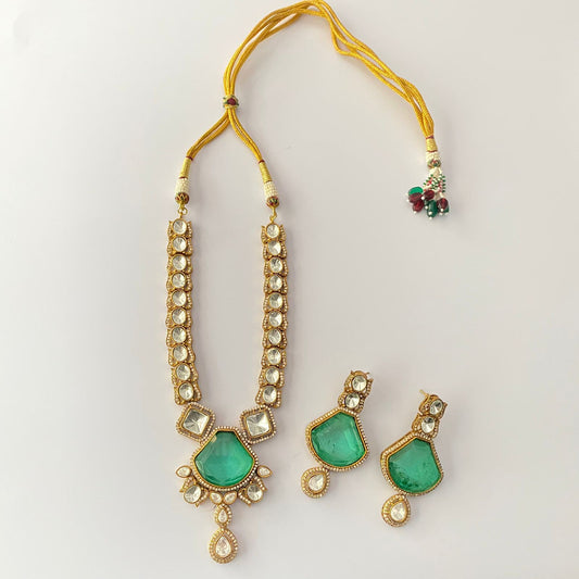 Polki Mint Green Diamond Necklace Set