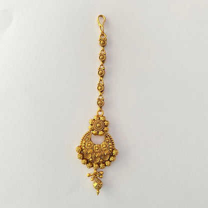 Ethnic antique gold plated small maangtikka