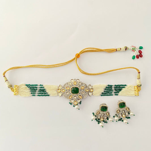 Stylish Green & White Beads polki  Necklace choker