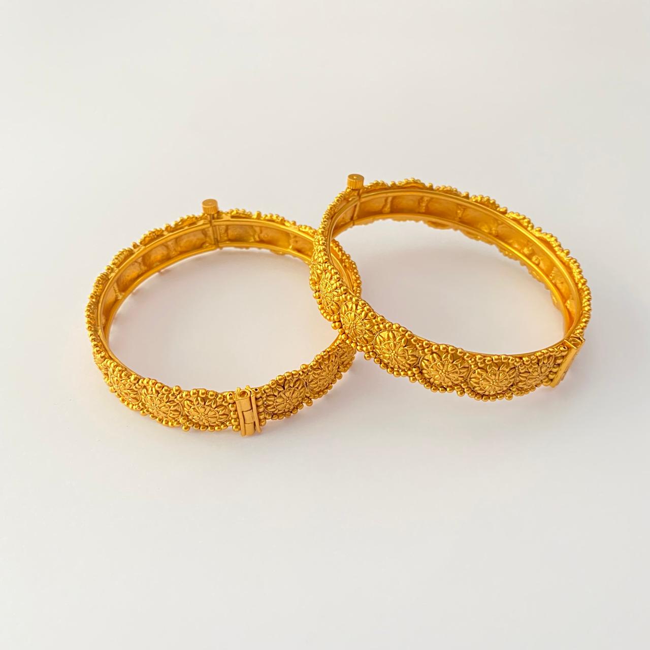 Gold Plated Floral Design temple Bangle set