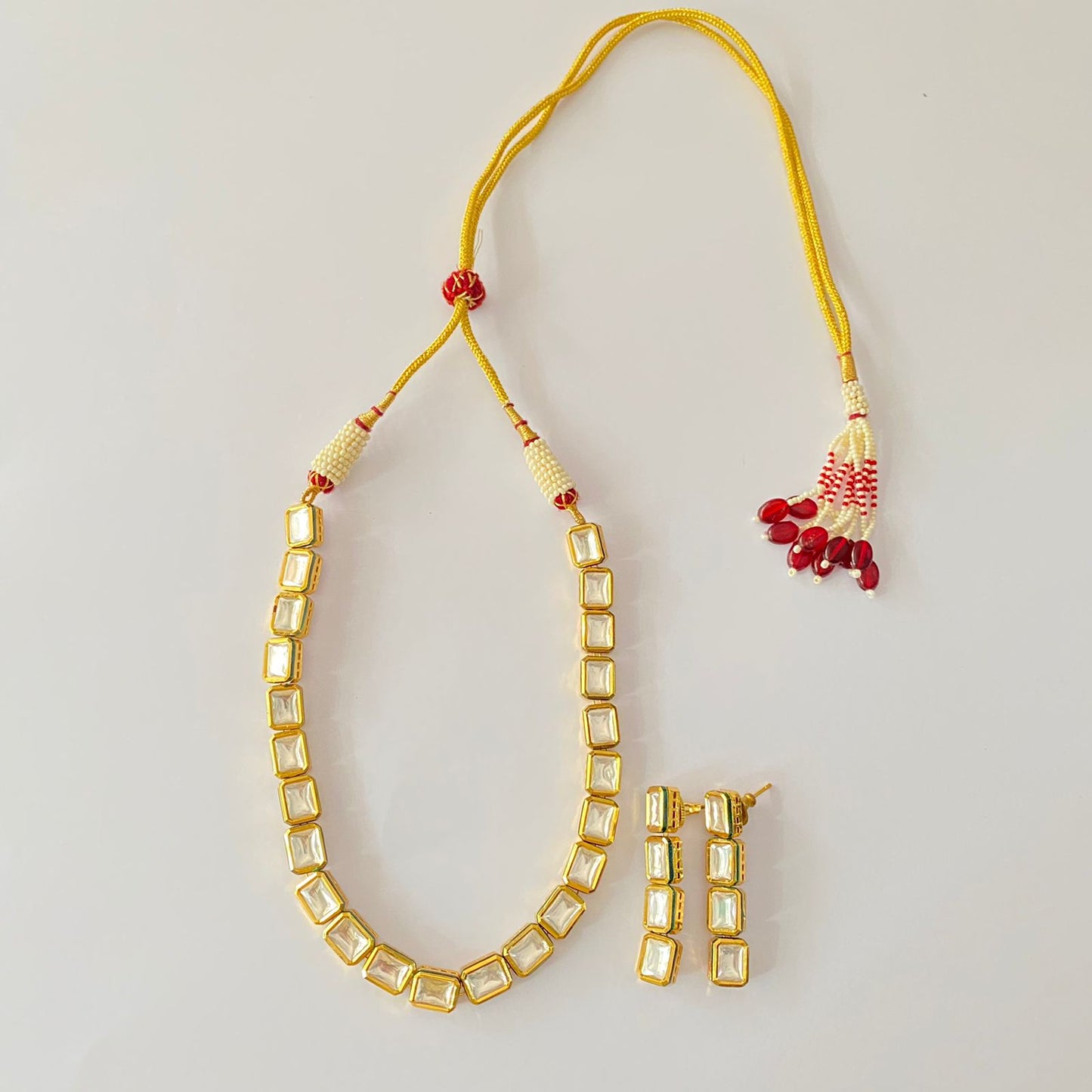 Kundan Square Single Line Necklace