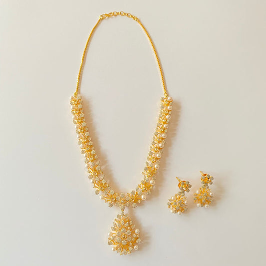 Pearl Gold Plated Necklace Set