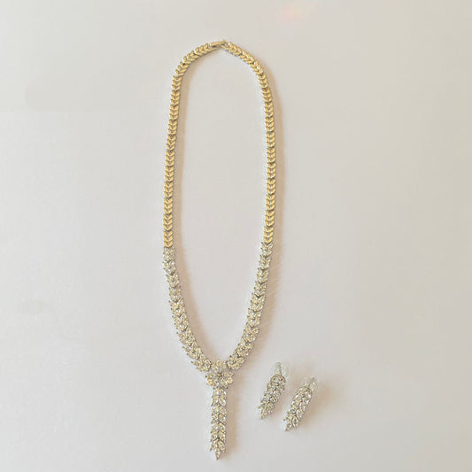 Diamond Sleek Necklace Set