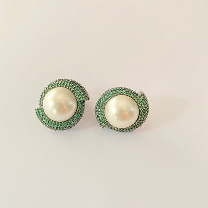 Green With Pearl Victorian  Studs Earring