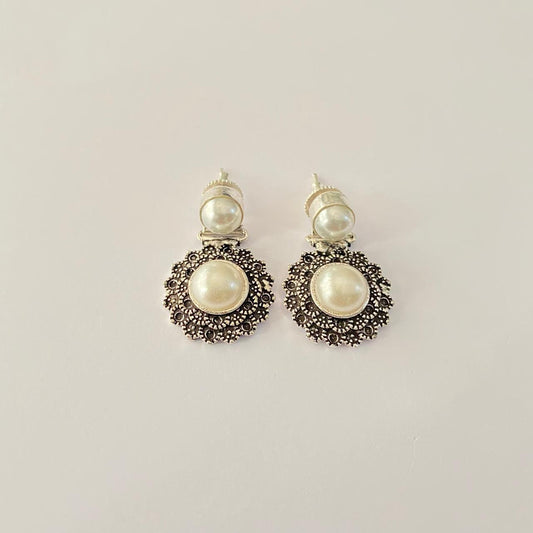 Pearl silver plated western Floral  Earring