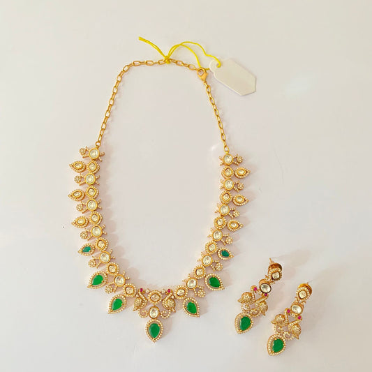 Gold Plated Green Sleek Necklace Set