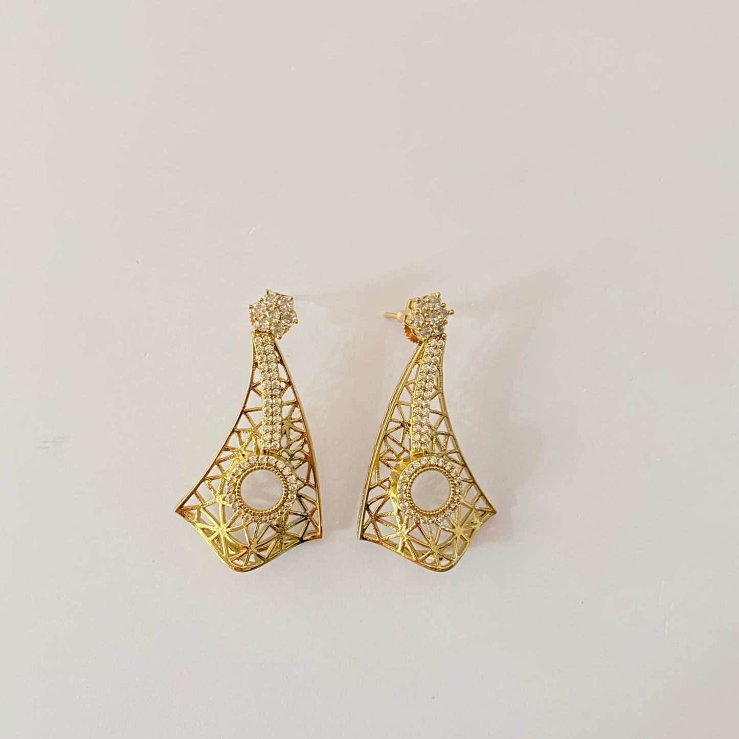 New Western Design Antique Gold Plated Earring