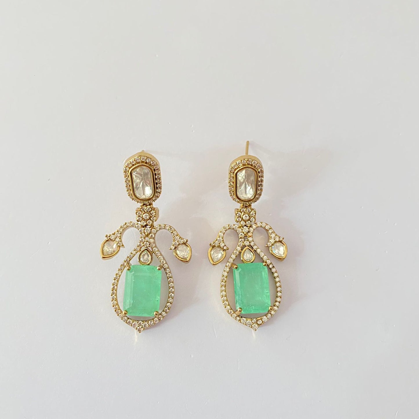 Antique Gold Plated Aquamarine Stone Earring