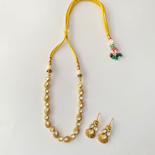 Gold Plated Kundan Single Line Necklace Set