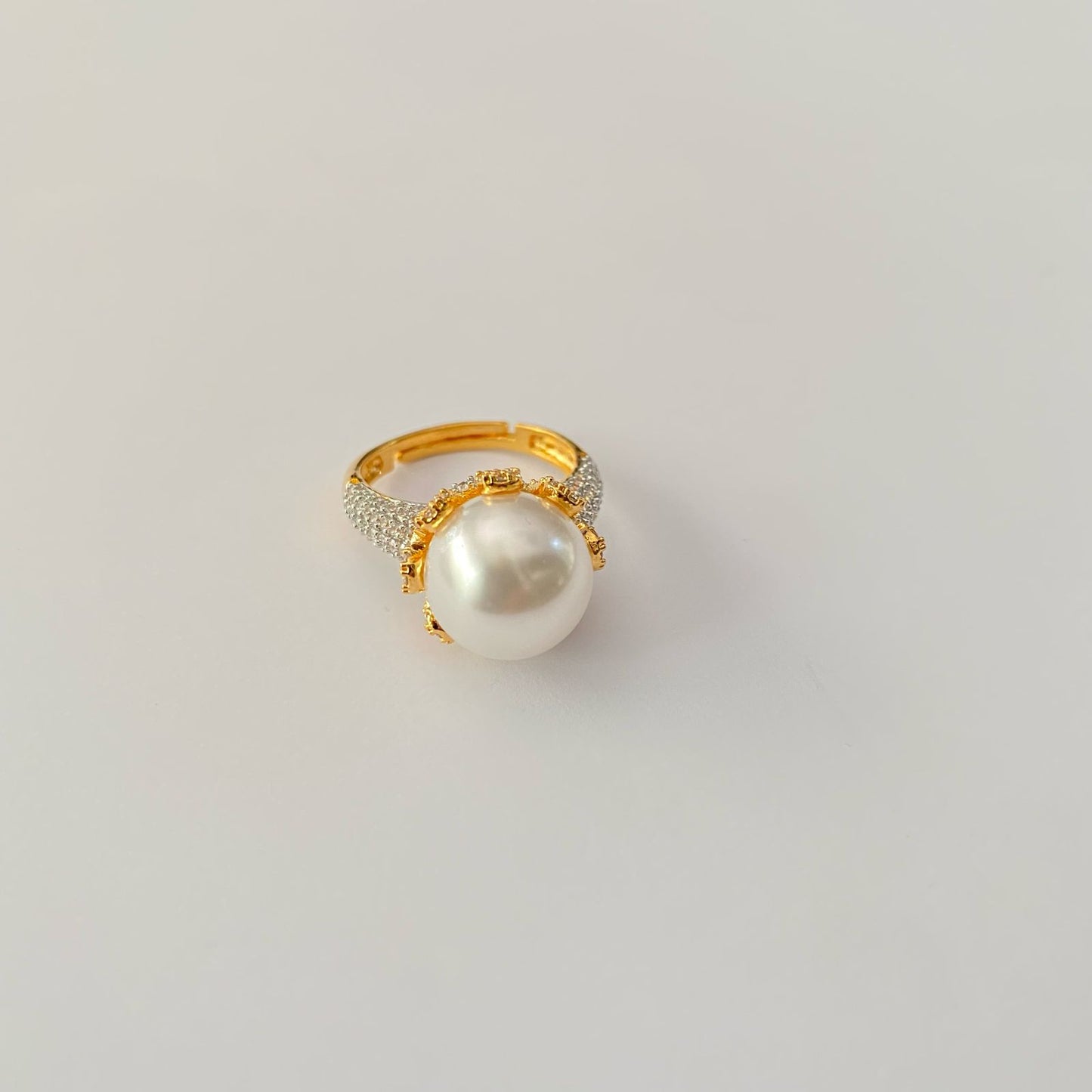 Classy pearl Gold Plated Adjustable Ring