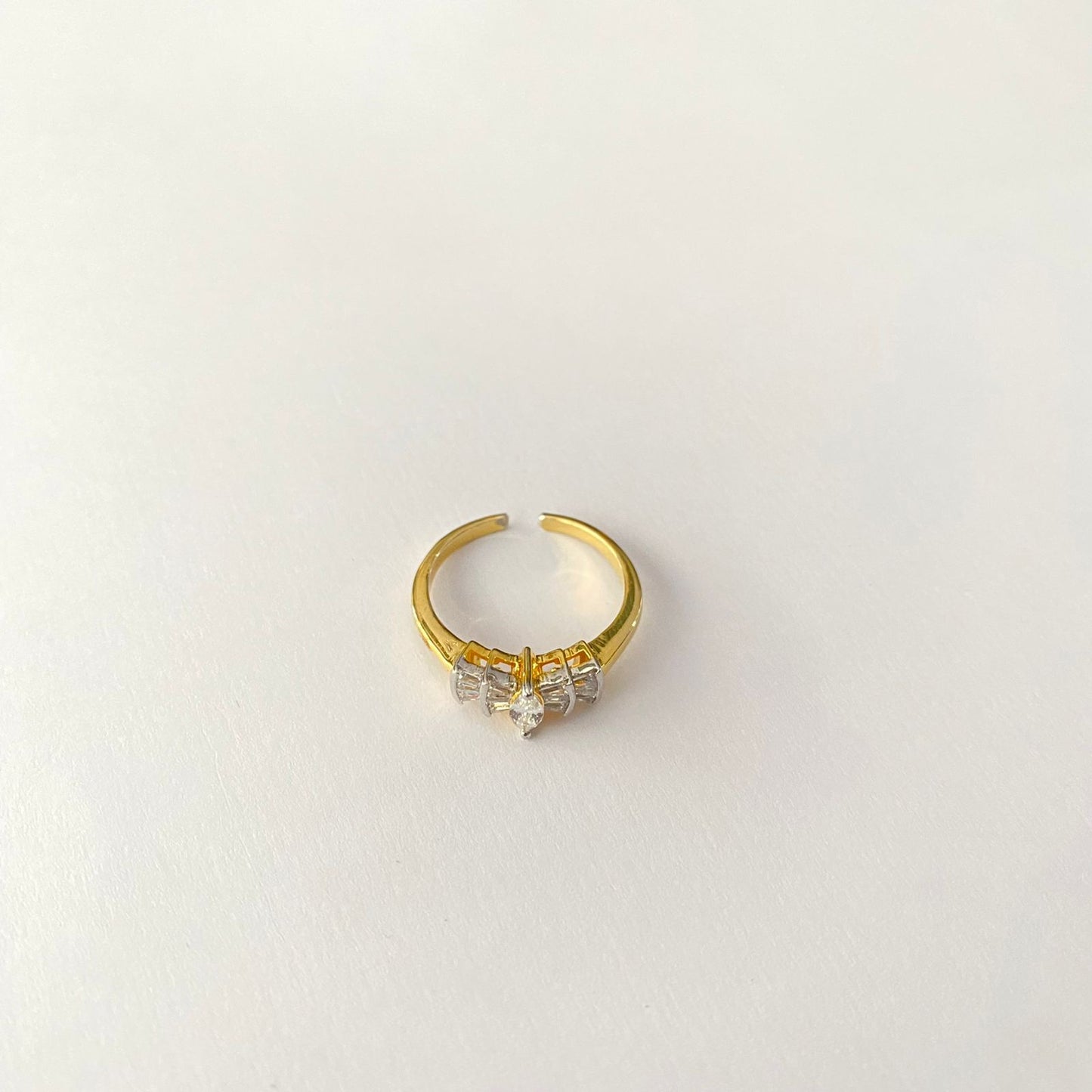 Gold Plated Sleek Pure Silver Ring