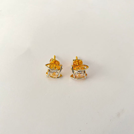 Gold Plated Screw Back Solitaire