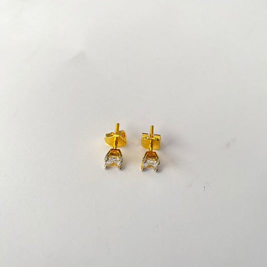 Gold Plated Square Shape Small Screw Back Solitaire