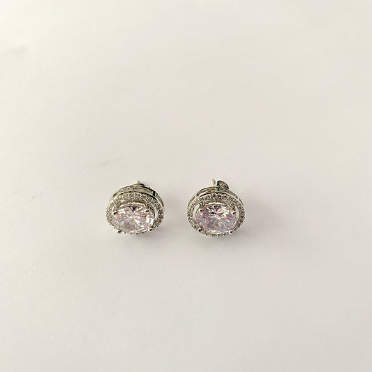 Silver Plated Oval Shape Screw Solitaire