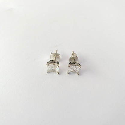 Square Shape Silver Plated Screw Back Solitaire
