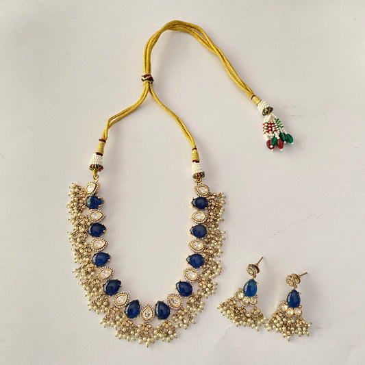 Antique Gold Plated Blue Kundan Earring