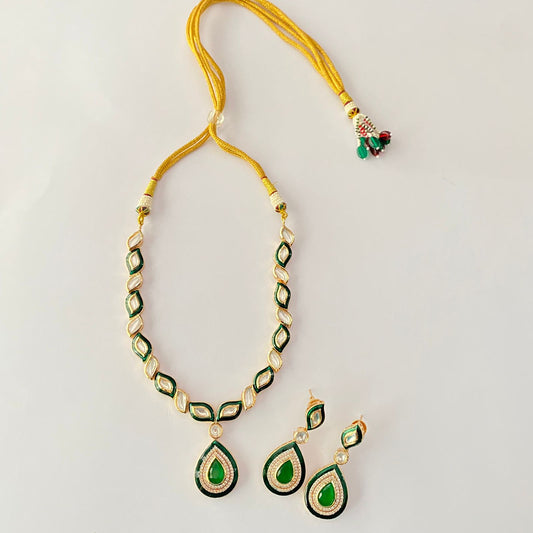 Gold Plated Kundan Green Sleek Necklace Set