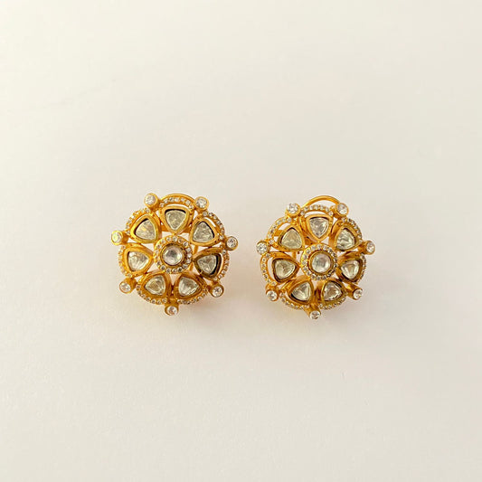 Gold Plated Kundan Stud With Back Clip