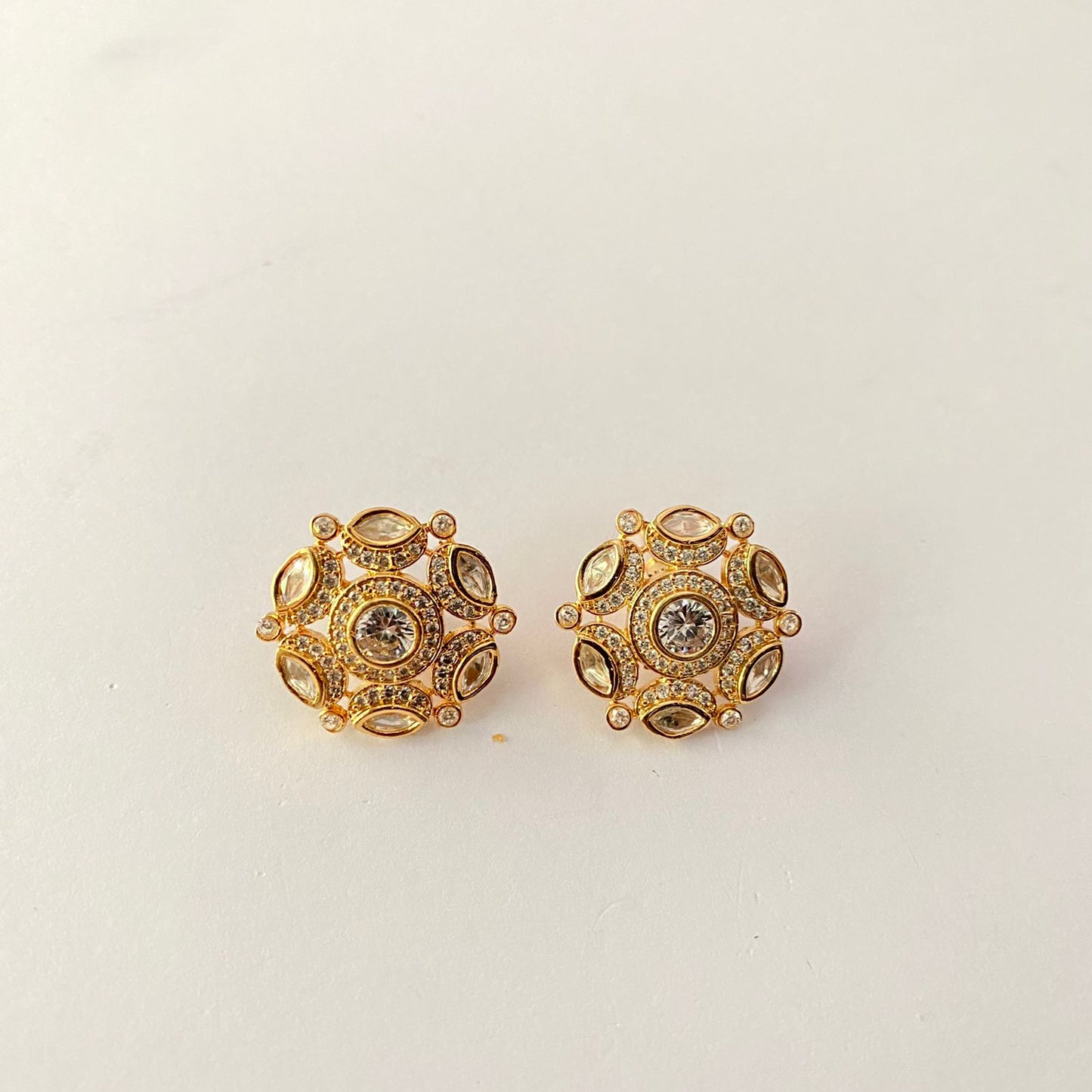 Kundan Gold Plated Stud