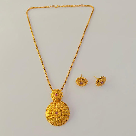 Antique Gold Plated Ruby Stone pendant set