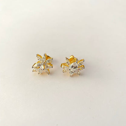 Gold Polish Pure Silver 92.5 Flower Design Stud