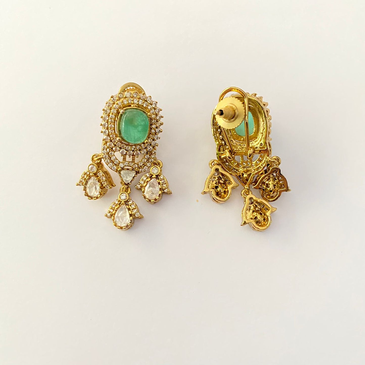 AQUA  ANTI GOLD PLATED EARING WITH BACK CLIP