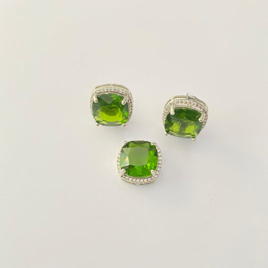 Emerald Diamond  Pendant set