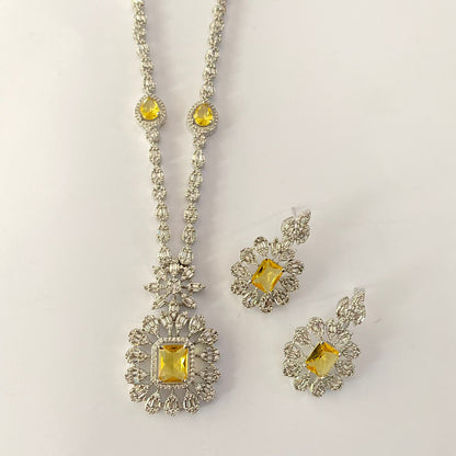 Diamond yellow classic Necklace Set