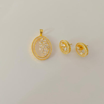 Gold Plated Diamond oval design Pendant Set