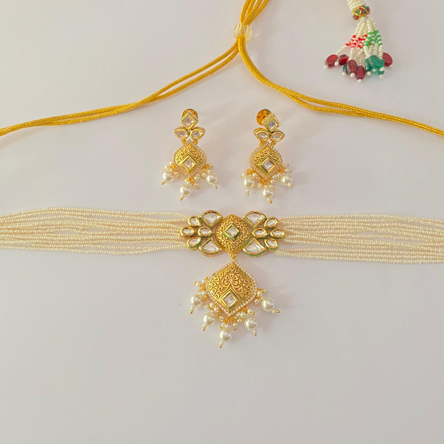 Gold Finish Polki Kundan Chokar Set