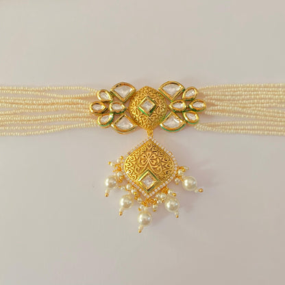 Gold Finish Polki Kundan Chokar Set