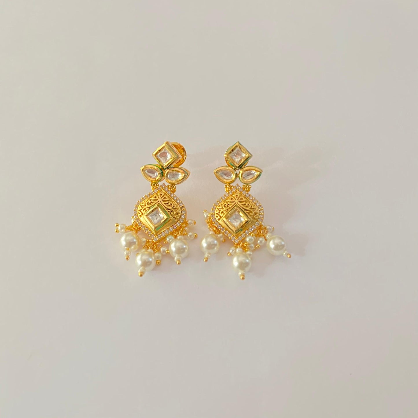 Gold Finish Polki Kundan Chokar Set