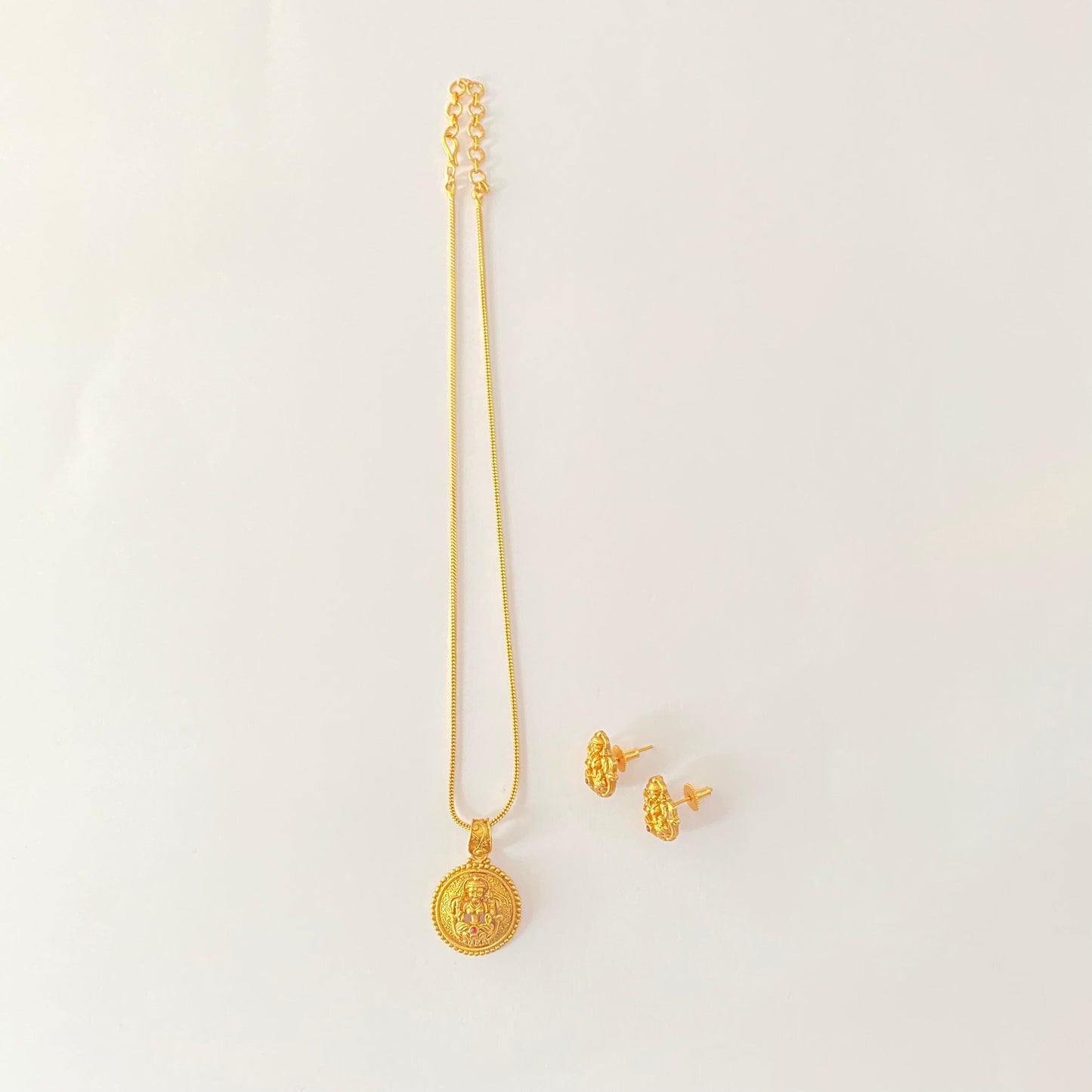 Antique Gold Plated Lakshmi Pendant Set