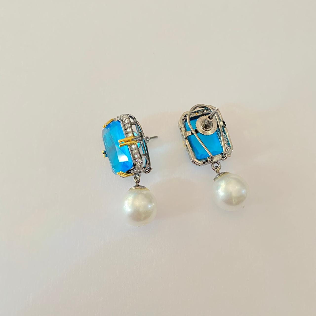 Aqua Diamond Classic  with Black clip Earring