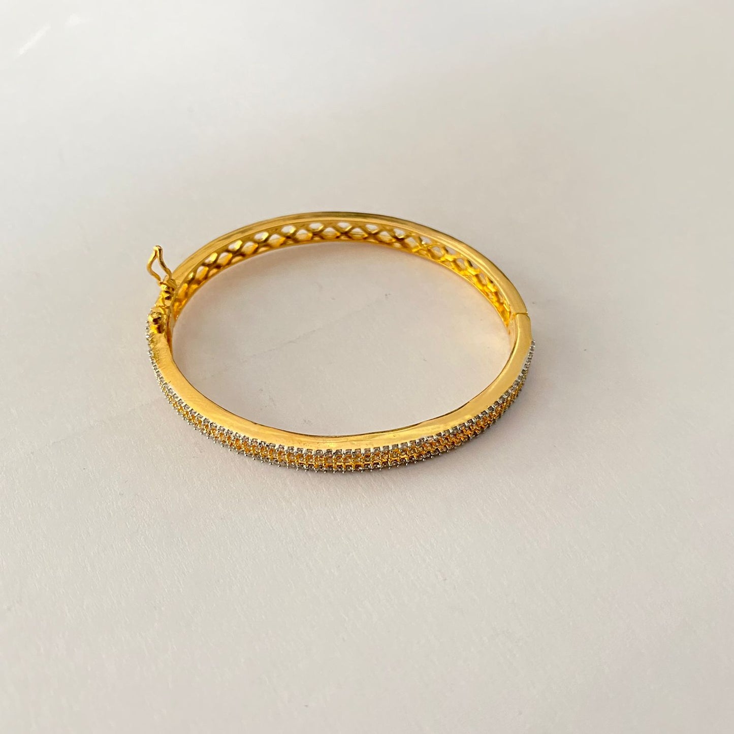 Gold Plated Sleek Bracelet